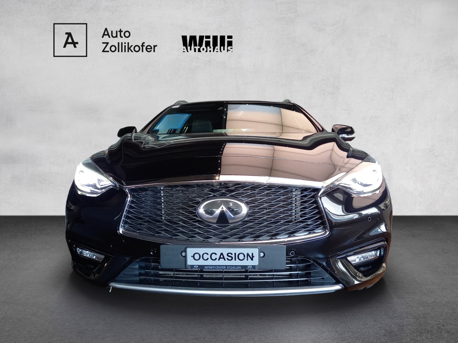 Infiniti Q30 2.2d Premium Tech DCT AWD