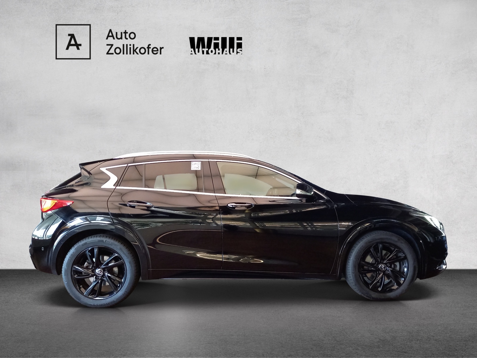 Infiniti Q30 2.2d Premium Tech DCT AWD
