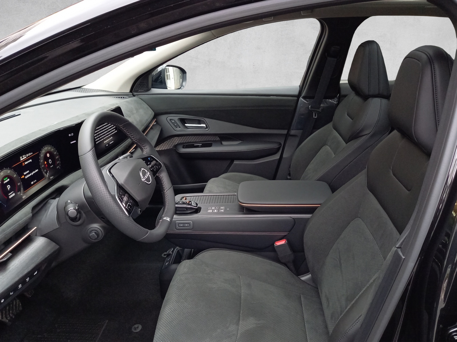 Nissan Ariya Evolve e-4orce