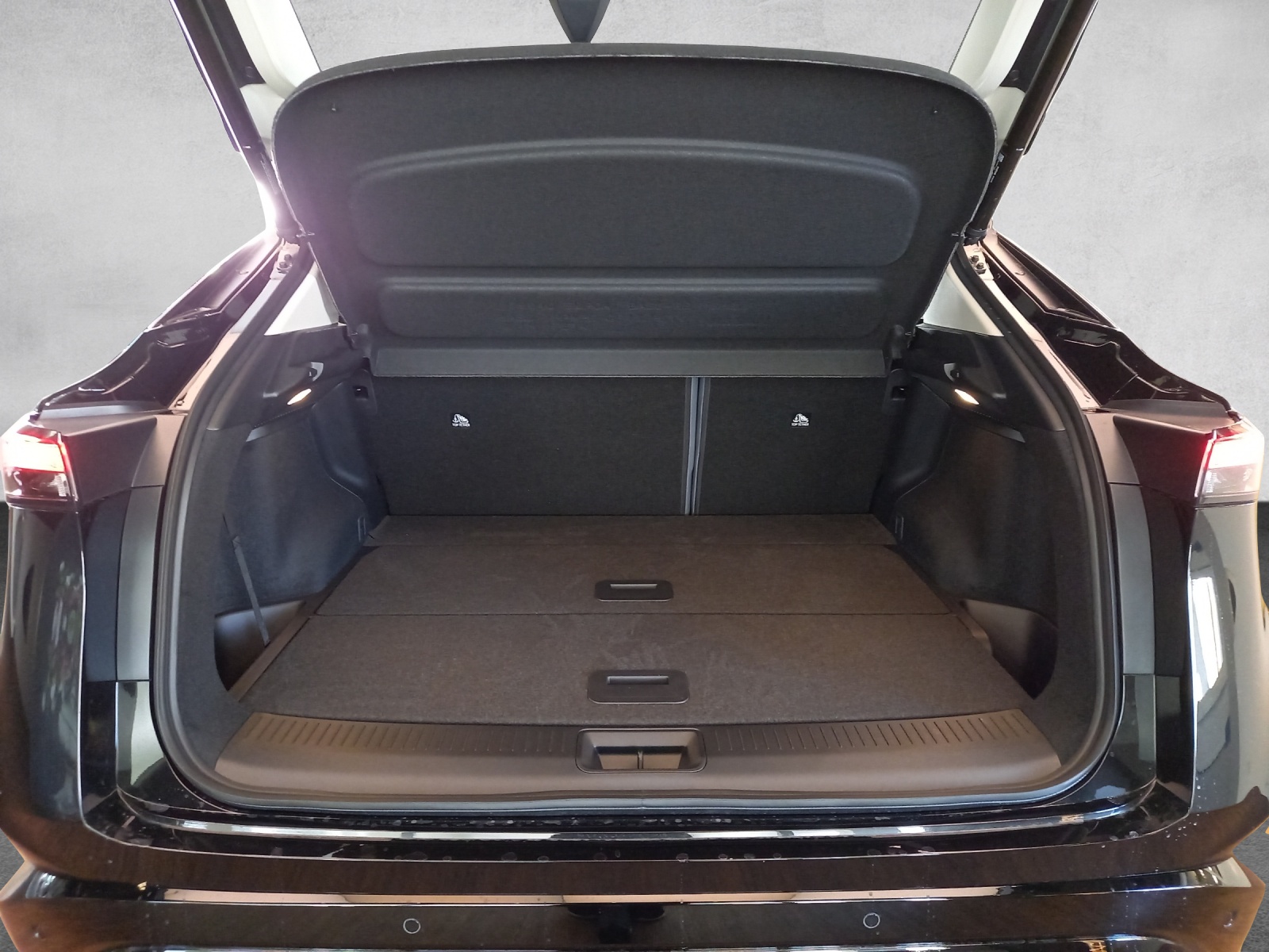 Nissan Ariya Evolve 400 e-4orce