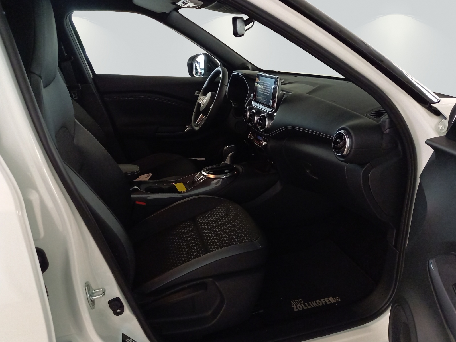 Nissan Juke 1.6 Hybrid N-Connecta