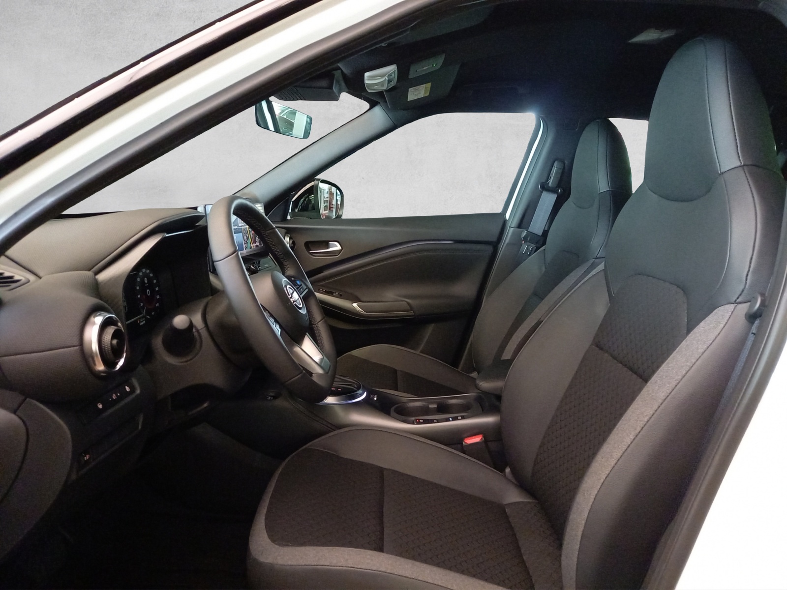 Nissan Juke 1.6 Hybrid N-Connecta