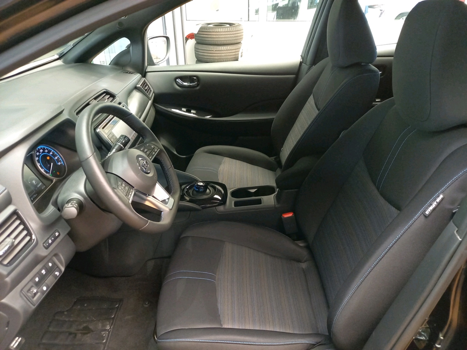 Nissan Leaf Acenta 150 PS 40kWh Aut.
